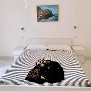 bed-breakfast-sweet-life-la-spezia-liguria.hotelitalianriviera.com/